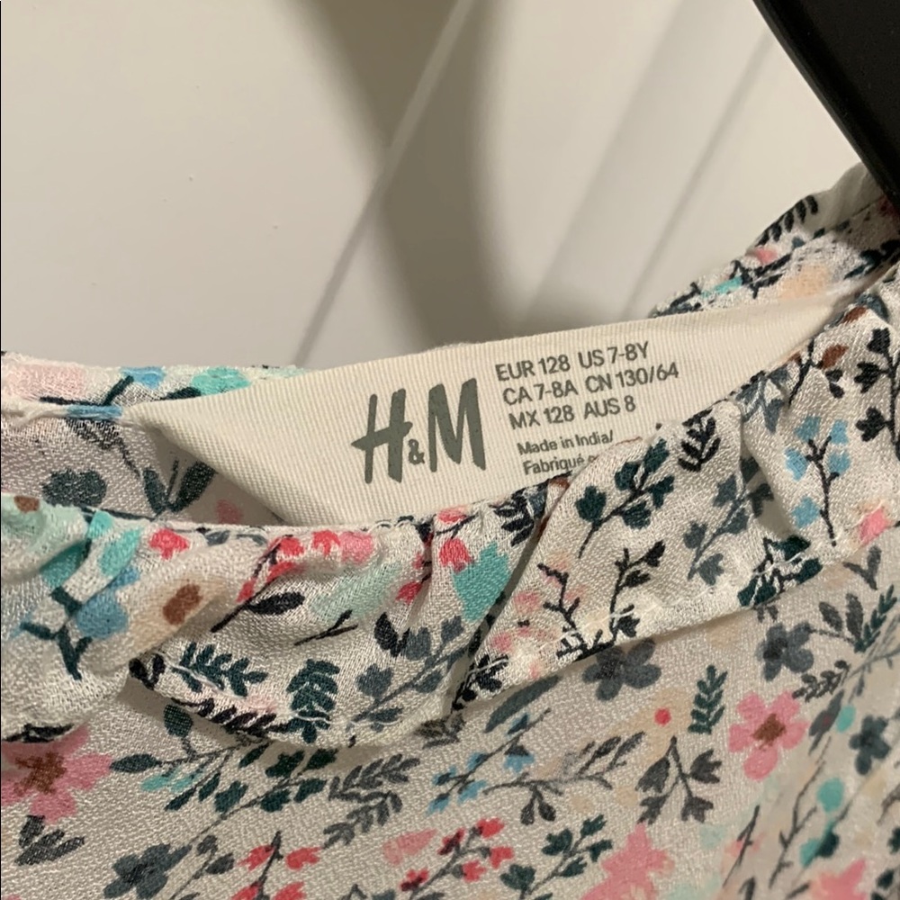 H&M Floral Ruffle Dress - Picture 2 of 7